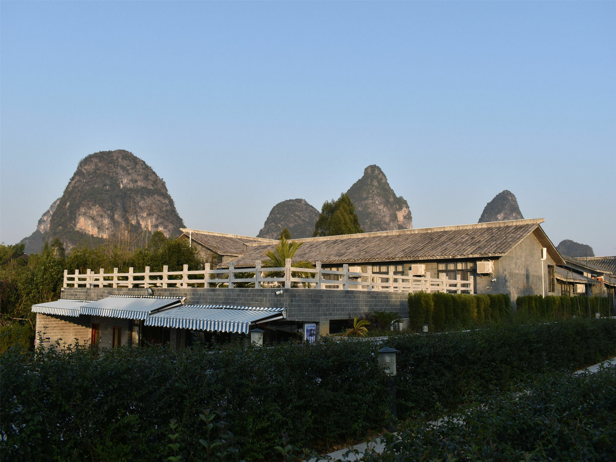 Yangshuo Mountain Top Retreat Exteriör bild